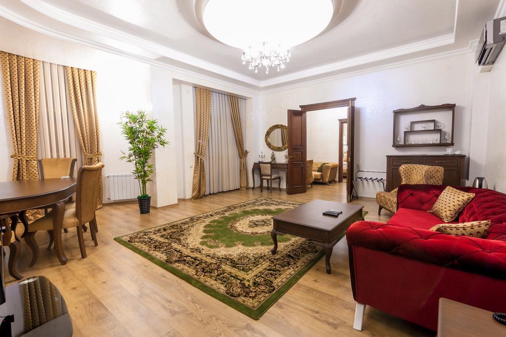 זוגדידי Iberia Palace Hotel חדר תמונה