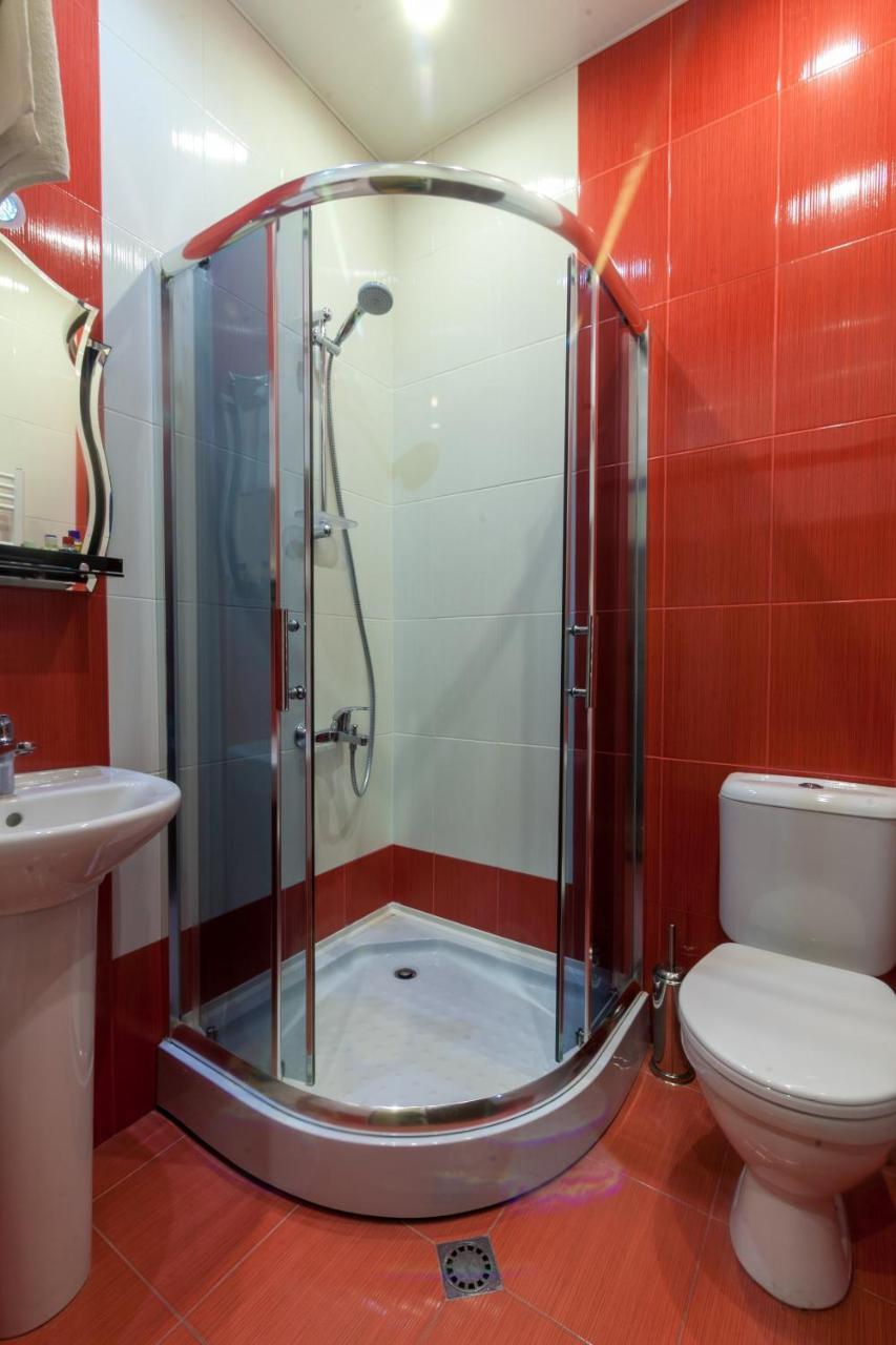 זוגדידי Iberia Palace Hotel מראה חיצוני תמונה