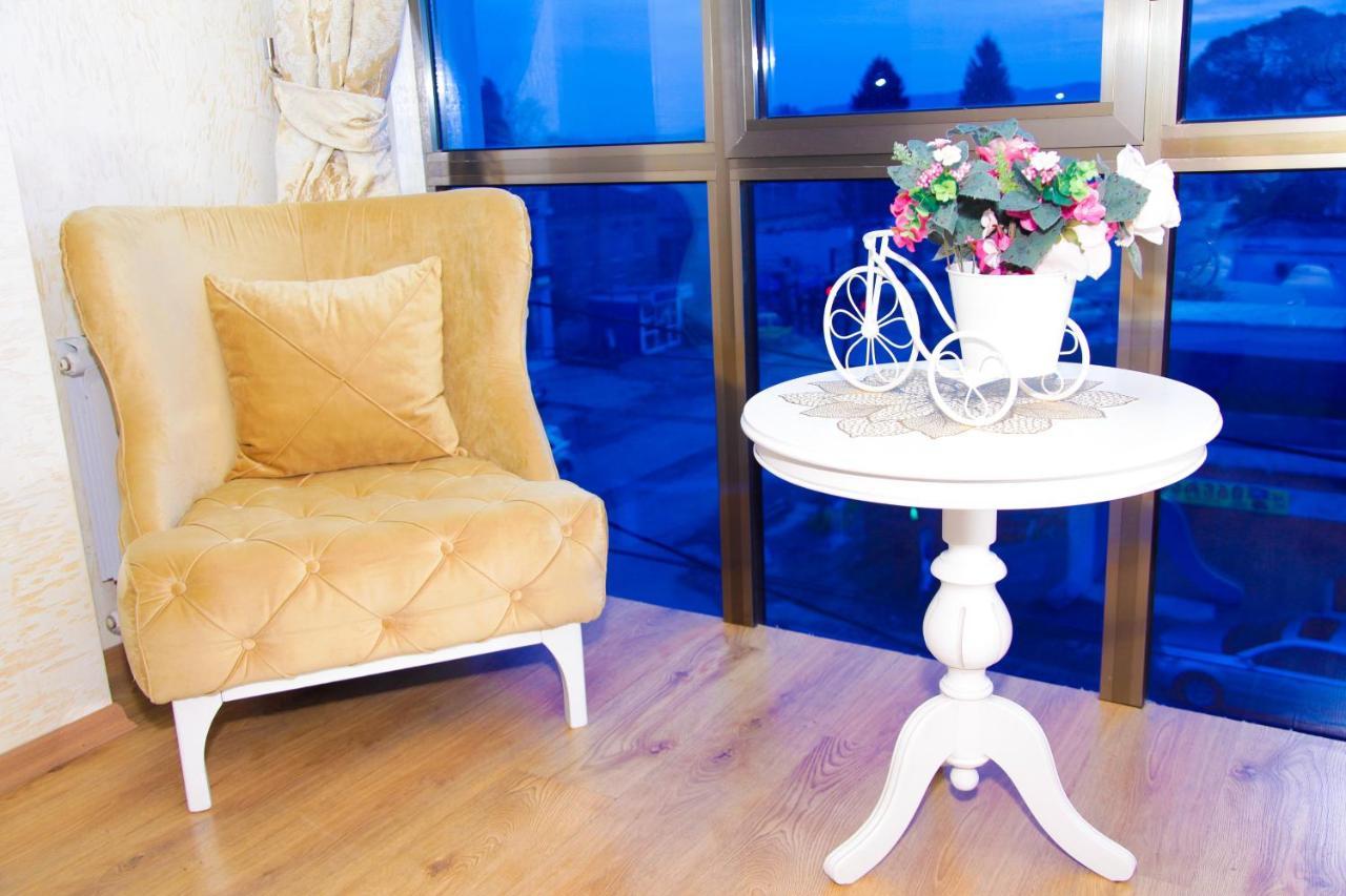 זוגדידי Iberia Palace Hotel מראה חיצוני תמונה