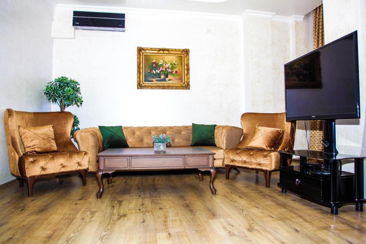 זוגדידי Iberia Palace Hotel מראה חיצוני תמונה